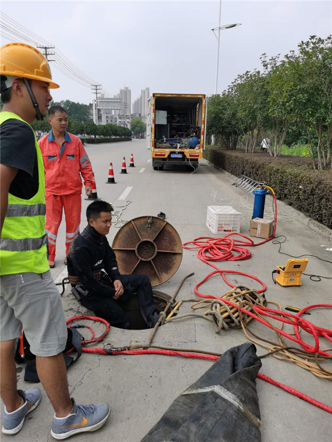 思明翻衬法管道修复技术主要工序